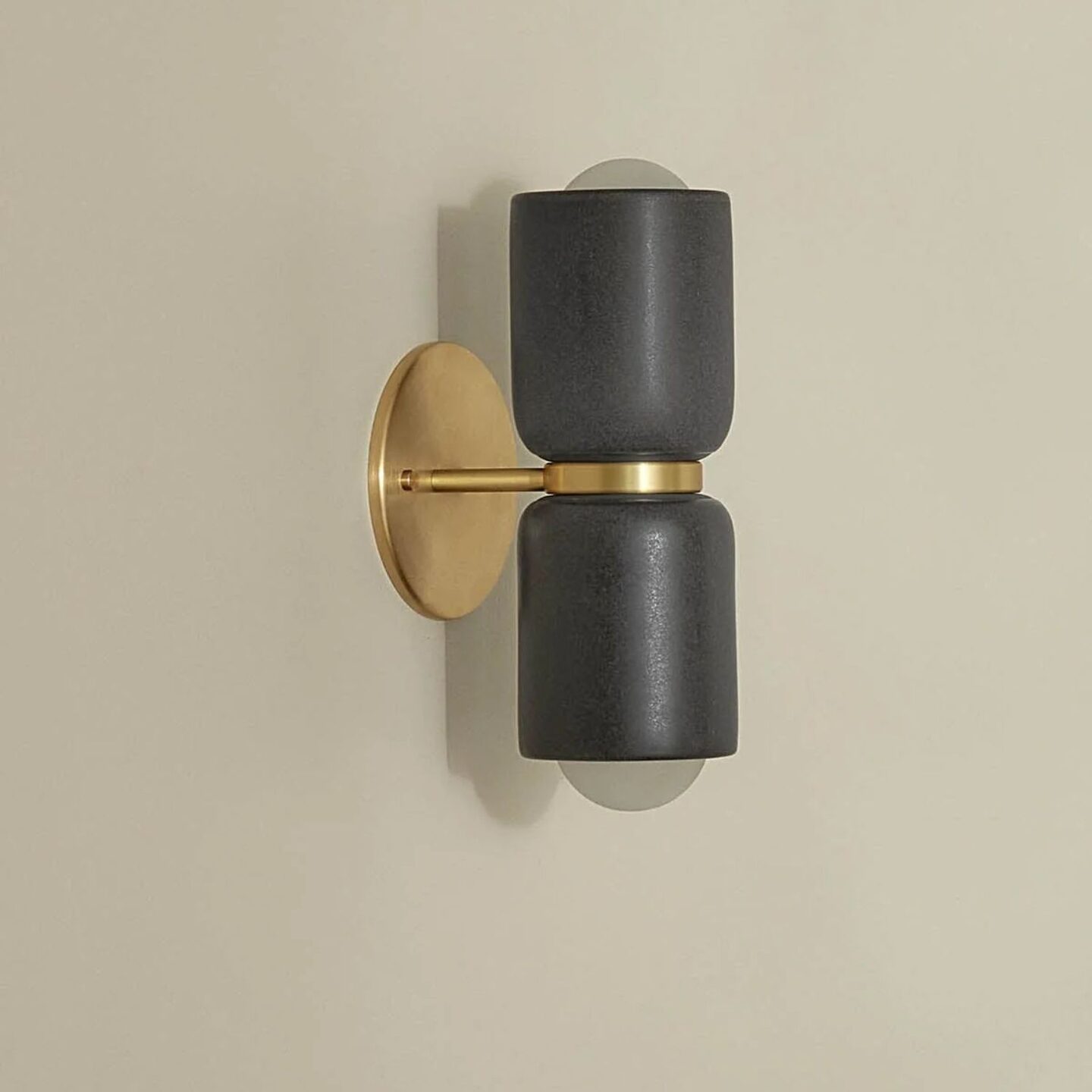 Terra 2 Wall Lead & Brass